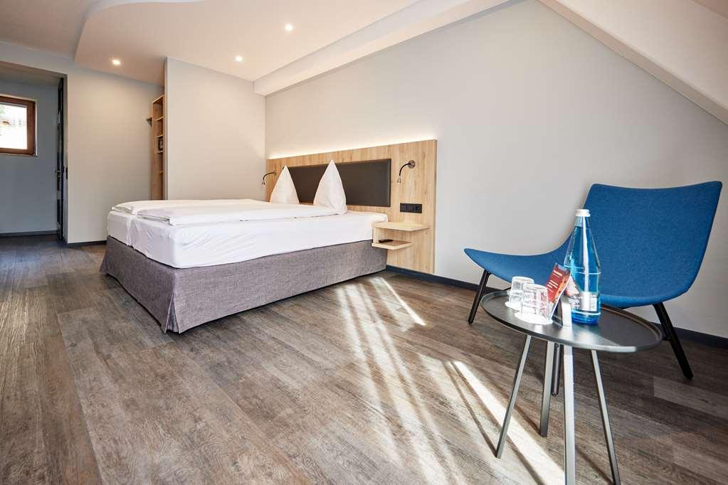 Hotel Zum Roten Baeren Freiburg Phòng bức ảnh